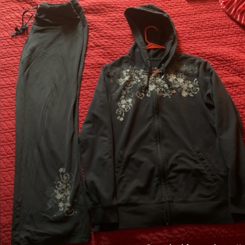Women’s Large lounge set